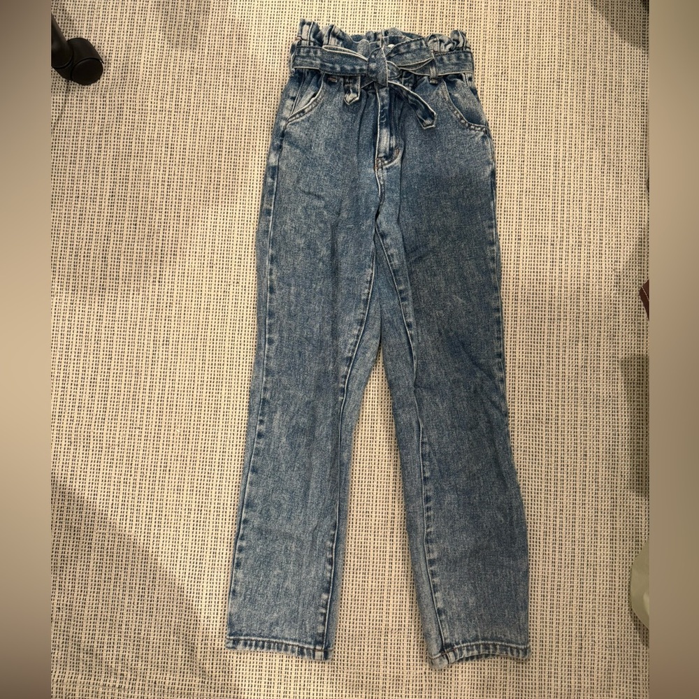 Slight acid wash PacSun Seabreak Paperbag Waist Mom Jeans w/ Tie Front